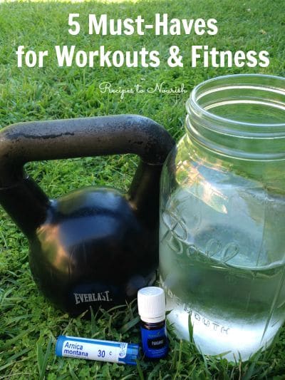 5 Natural Workout Essentials ... make sure you always have these must-haves on hand for your workouts, training and fitness routine. | Recipes to Nourish // Fitness Routine | Natural Living Tips | Health Tips | Wellness Tips | Healthy Workout Tips | Fuel Your Workout | Natural Workout Routine